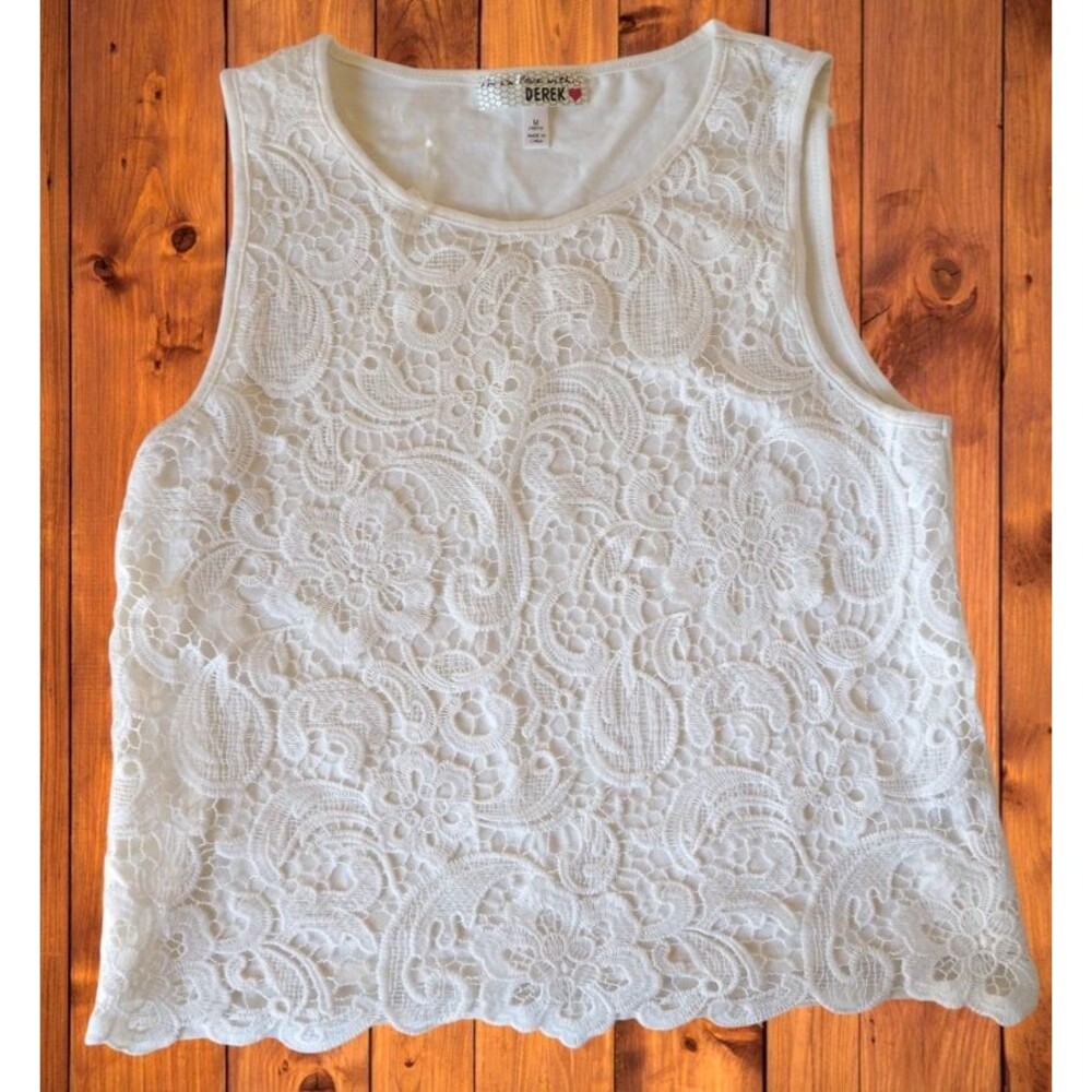 I'm in Love with Derek Ivory Front Laced Blouse Size M